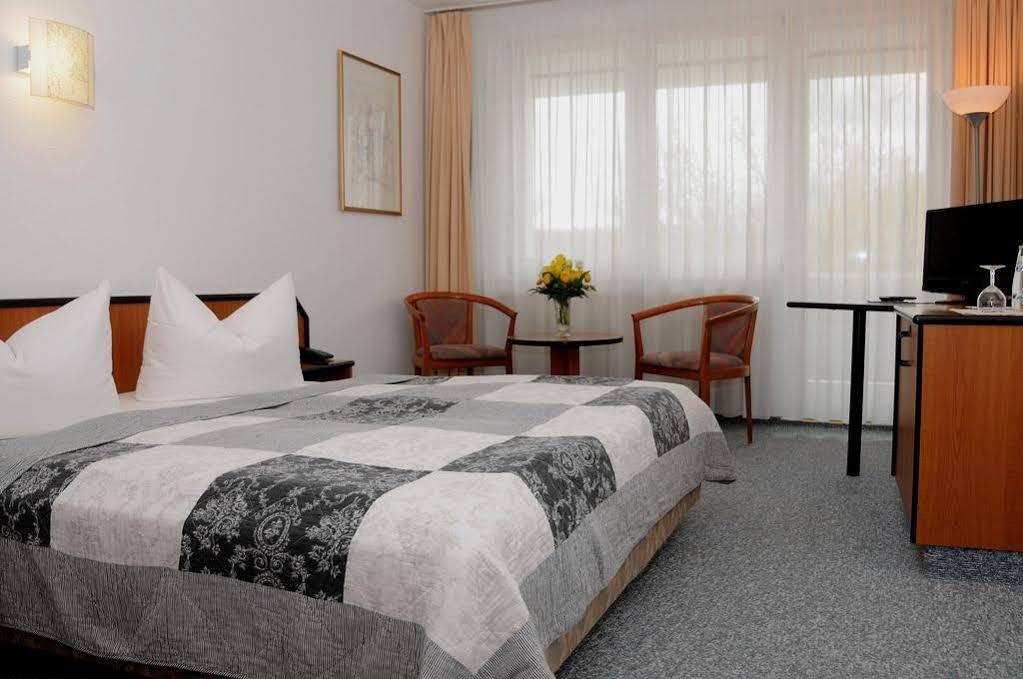 Comfort Hotel Bernau Bernau bei Berlin Exterior photo